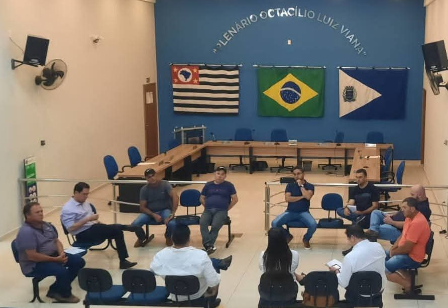 Reunião sobre imóveis públicos